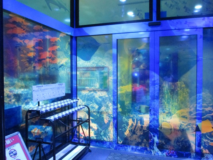 入口　透明シート